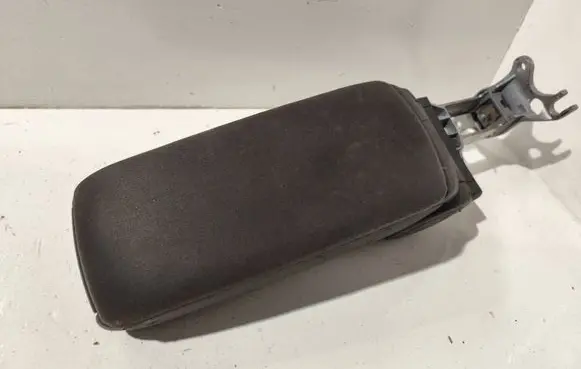 Audi A6 S6 C5 4B Armrest 4B0864207C 8089575S 01122000