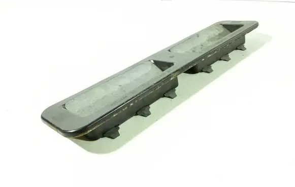 Mitsubishi Colt Quarter panel pressure vent MR958010 A4548300142