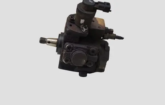 Citroen C5 Fuel injection high pressure pump 0445010102 9656300380