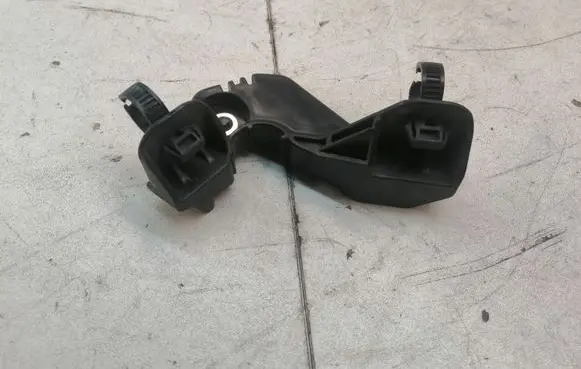 Toyota Auris E180 Other engine bay part 247340