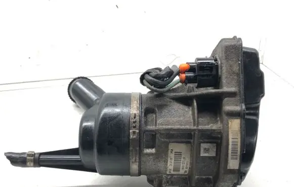 Peugeot 308 Power steering pump 9686207180