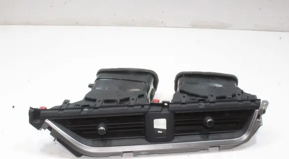 Lexus UX Dashboard air vent grill cover trim 5567076060
