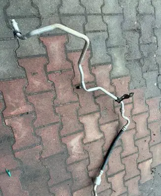 Nissan Qashqai Air conditioning (A/C) pipe/hose 92450BB50A