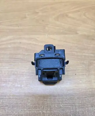 Volvo V40 Ignition lock AH4N15607AE CCAR09LP0300T0