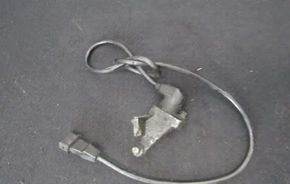 Opel Tigra A Crankshaft position sensor 90483739