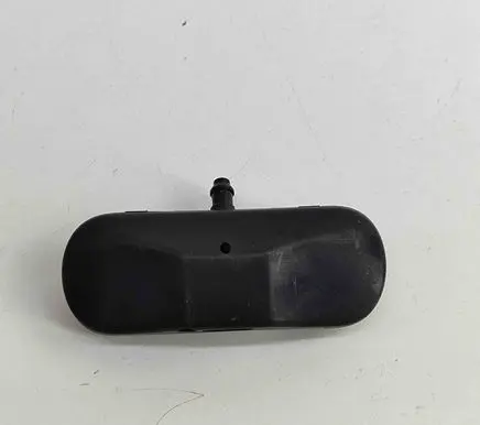 Volkswagen PASSAT B8 Windshield washer spray nozzle 5M0955986C