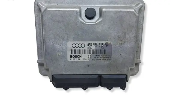 Audi A4 S4 B5 8D Engine control unit/module 038906018FDKASACJ 038906018FD 0281001966