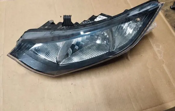 Honda Civic IX Headlight/headlamp 33150TV0G210M1