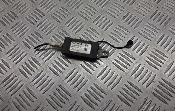 Renault Laguna III Sound amplifier 282300002R