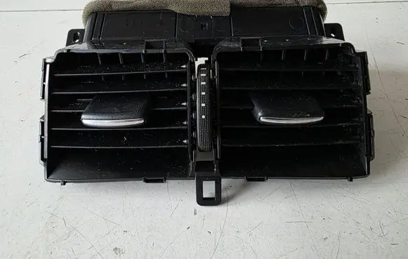 Mazda 6 Rear air vent grill GHP164930