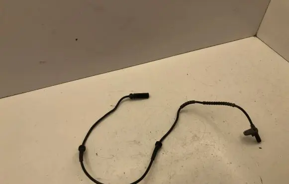 BMW 7 F01 F02 F03 F04 ABS brake wheel speed sensor 6782099