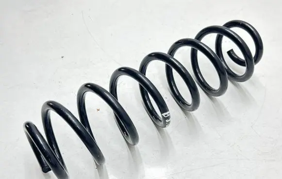 Volkswagen PASSAT B8 Rear coil spring 5W209MT