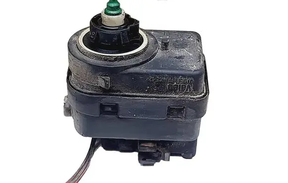 Renault Trafic II (X83) Headlight level adjustment motor 8200402521
