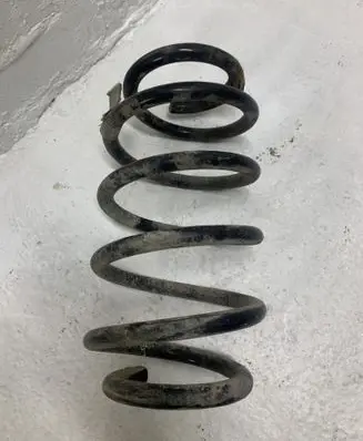 BMW X5 E53 Front coil spring 750338