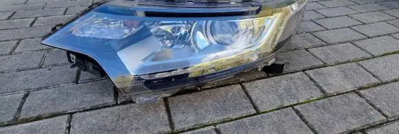 Mitsubishi Outlander Headlight/headlamp