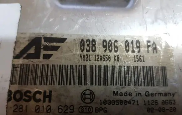 Ford Galaxy Engine control unit/module 038906019FA 0281010629