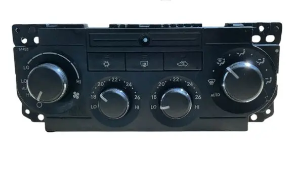 Chrysler 300 - 300C Climate control unit P55111031AG
