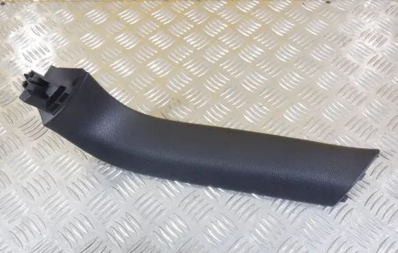 Volkswagen Sharan Tailgate/trunk upper cover trim 7N0867704