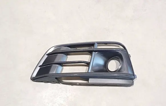 Front bumper lower grill