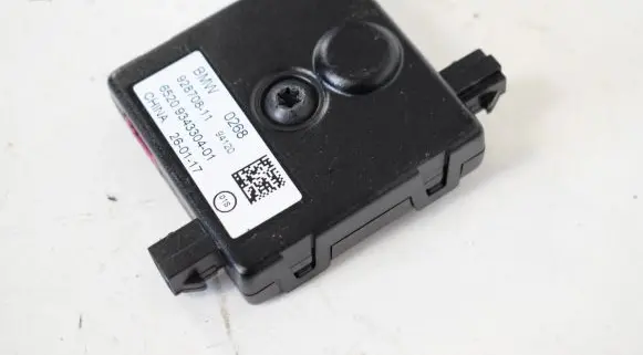 BMW X5 F15 Aerial antenna amplifier 9343304