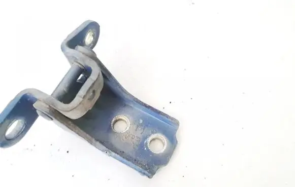 Hyundai Getz Front door upper hinge