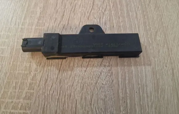 Interior comfort aerial antenna