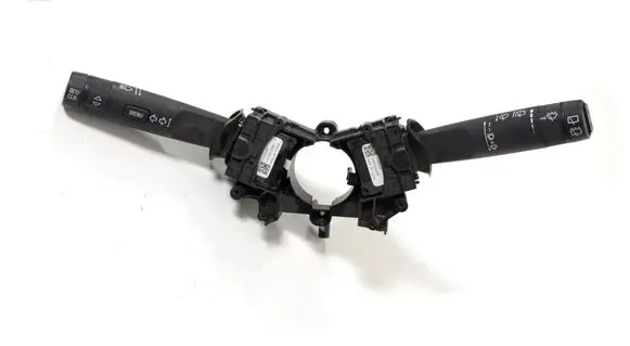 Mercedes-Benz E A207 Indicator stalk 13305522 909CPK4R0