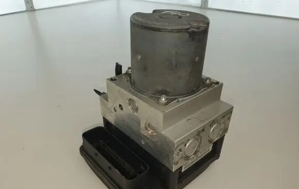 BMW X5 E70 ABS Pump 6798286 6780126