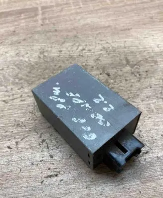 Mazda 626 Other control units/modules TypeGJ85 DC12V TailLampChecker