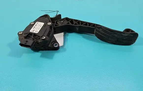 Renault Master III Accelerator throttle pedal 180101626R IMPRK1529730