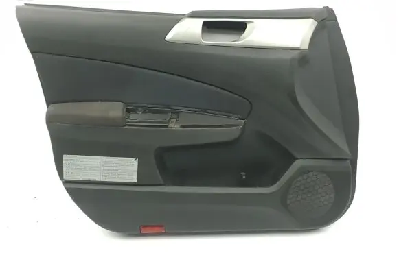 Toyota Yaris Front door card panel trim