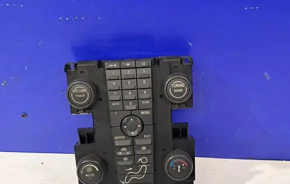Volvo V50 Interior fan control switch 30737669