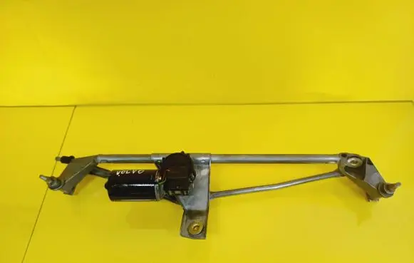 Volvo V70 Front wiper linkage and motor 0390241133 3397020424 9127592