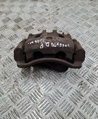 KIA Sorento Front brake caliper
