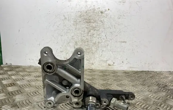 Mitsubishi Eclipse Cross Other engine bay part