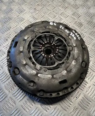 Volkswagen PASSAT B6 Clutch set kit 022141031