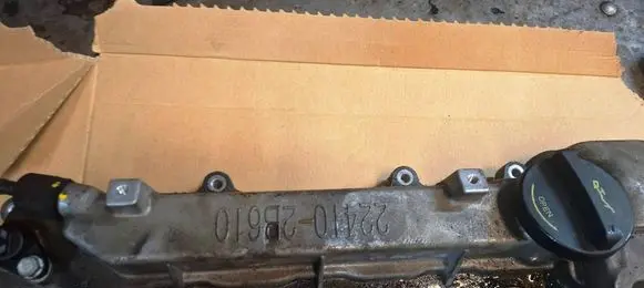 Hyundai ix35 Rocker cam cover 224102B610
