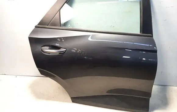 Rear door