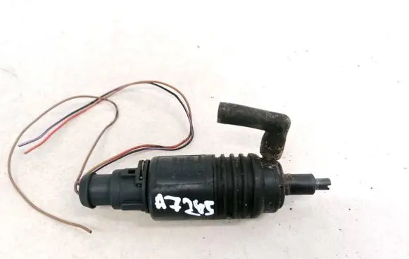 Audi A6 S6 C4 4A Windscreen/windshield washer pump 4A0955651