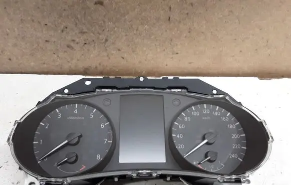 Nissan Qashqai Speedometer (instrument cluster) 4EL7B 4EL7BTC7D