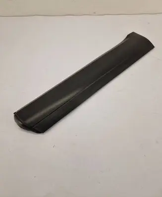 Volkswagen Touareg I Rear door trim (molding) 7L6839787D