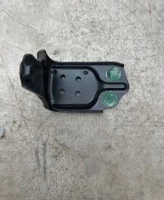 Toyota Verso Front splash guards bracket 538360F010