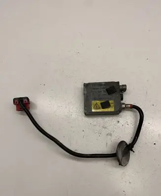 Volkswagen PASSAT B5.5 Headlight ballast module Xenon 5DV00776061