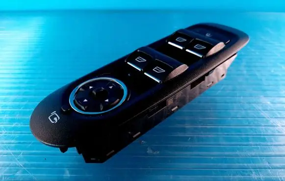 Ford Mondeo MK IV Electric window control switch 7S7T14A132AB
