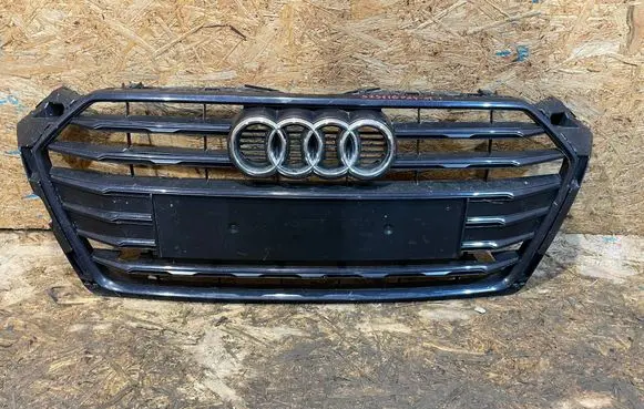 Audi A5 Front bumper upper radiator grill 8W6853651R S2511B024-M