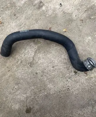 Mercedes-Benz E W211 Engine coolant pipe/hose A2115010982