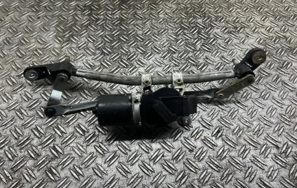 Renault Clio III Front wiper linkage 