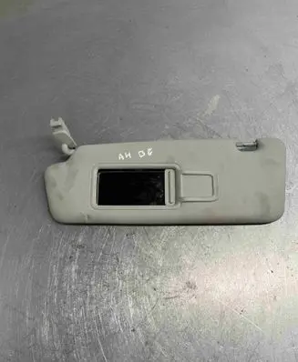 Audi A4 S4 B8 8K Sun visor 8k0857551