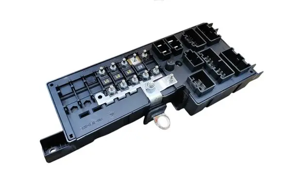 Volvo XC90 Fuse module 8678449 518827001 3051707205