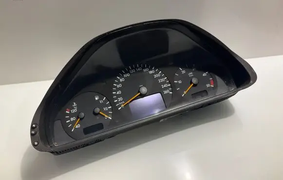 Mercedes-Benz E W210 Speedometer (instrument cluster) A2105402811 11008006300 2105402811